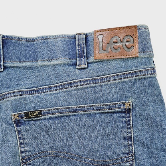 NEW Lee Extreme Motion Jeans Men 44W 32L Blue Athletic Tapered Leg Performance - Picture 12 of 13